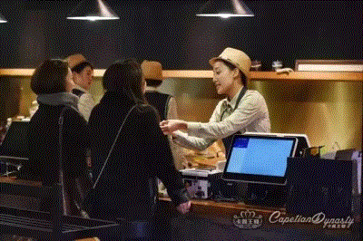 640.webp (4).gif